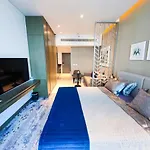 Damac Prive - Xinyi Holiday Homes
